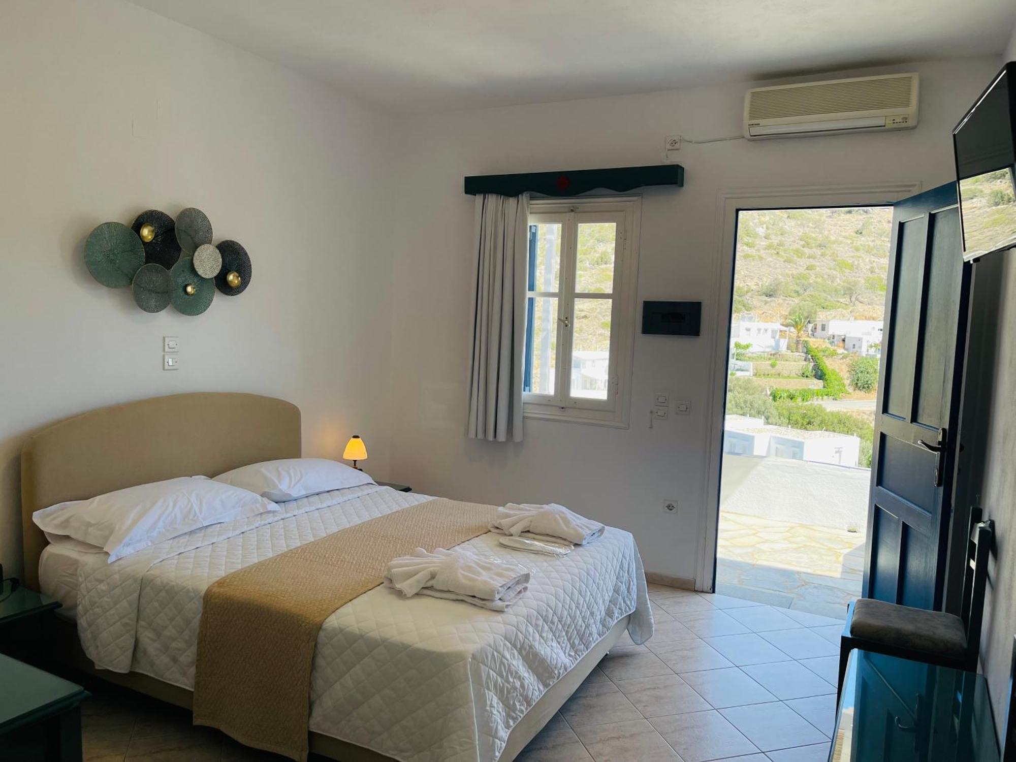 Venikouas Hotel Platis Gialos  Экстерьер фото